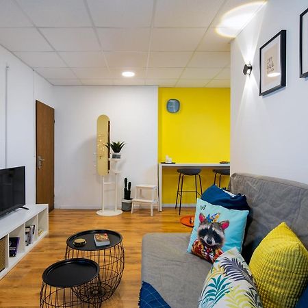 Colorful Apartment Near The Beach Tel Aviv Bagian luar foto