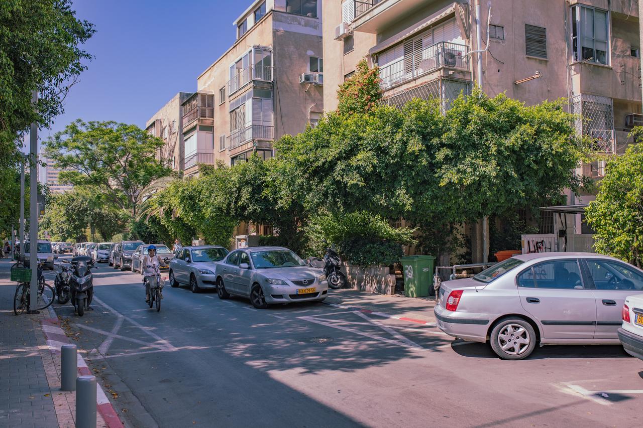 Colorful Apartment Near The Beach Tel Aviv Bagian luar foto